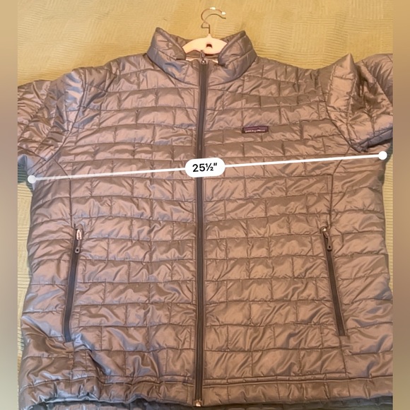 Patagonia Nano Puff Insulated Jacket Grey
Size XL - Picture 15 of 15